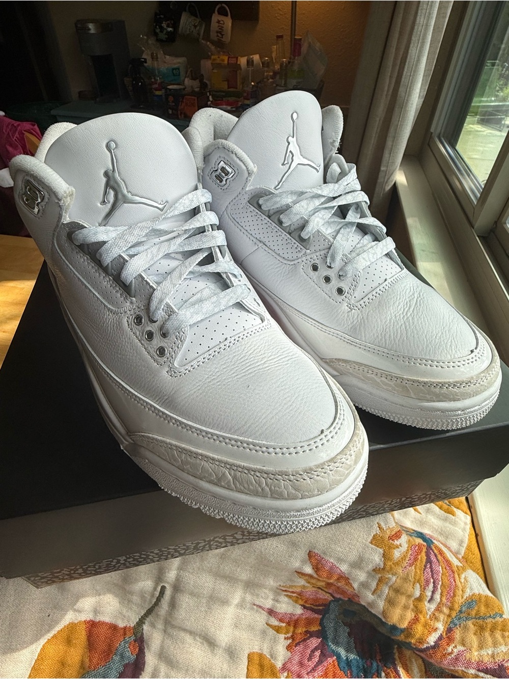 Jordan Air Retro 3 White Leather Sneakers - Picture 2 of 7